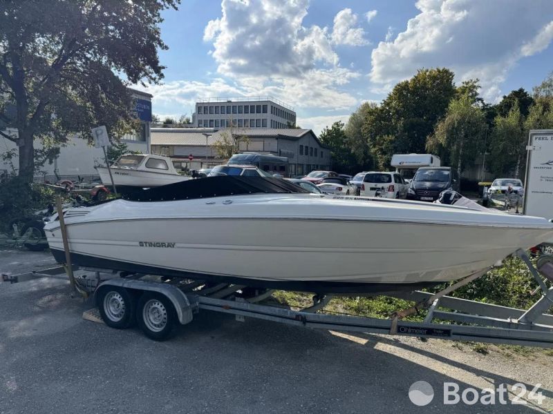 Stingray 225 SX