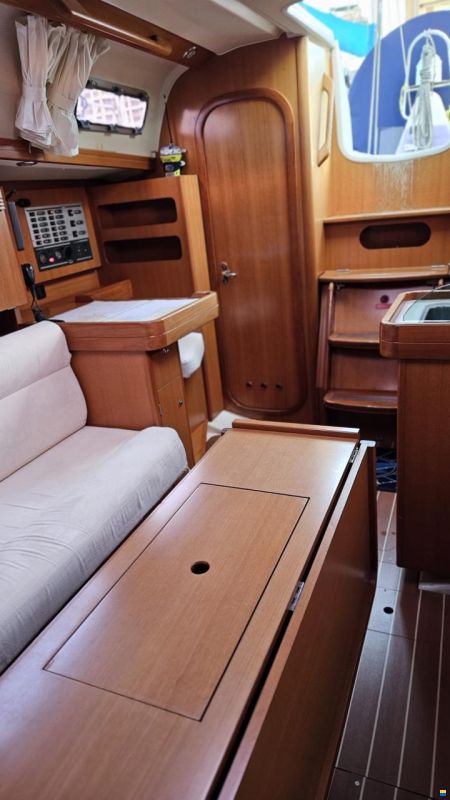Dufour 34 Performance