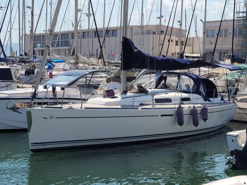 Dufour 34 Performance