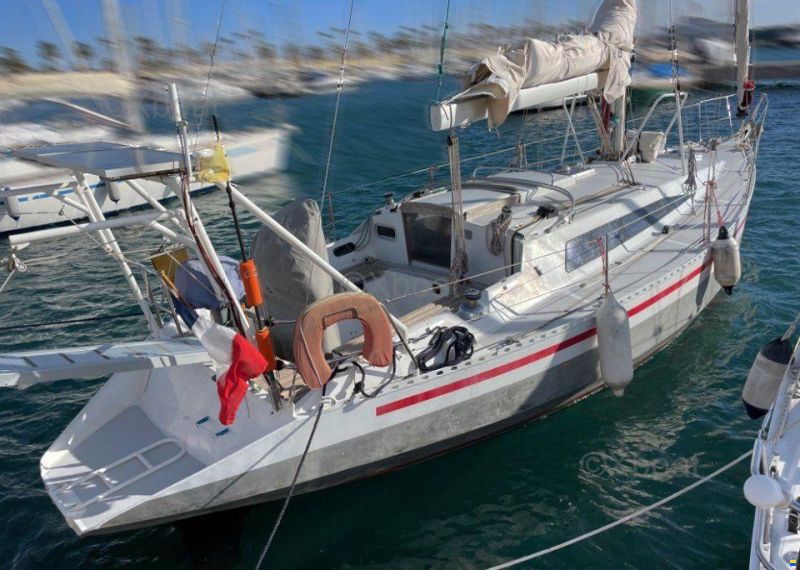 Alubat OVNI 35