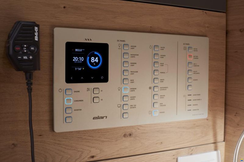 Elan Impression 43 / AC