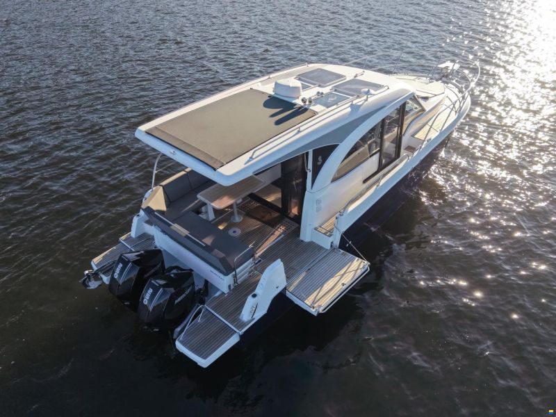 Beneteau Antares 11