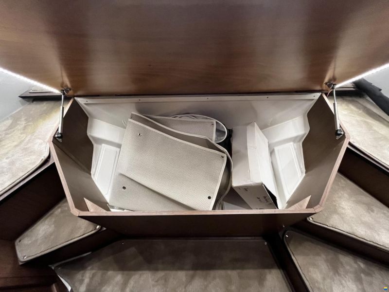 Beneteau Antares 11