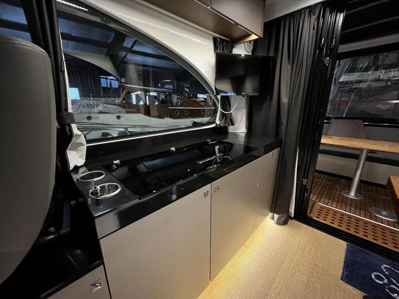 Beneteau Antares 11