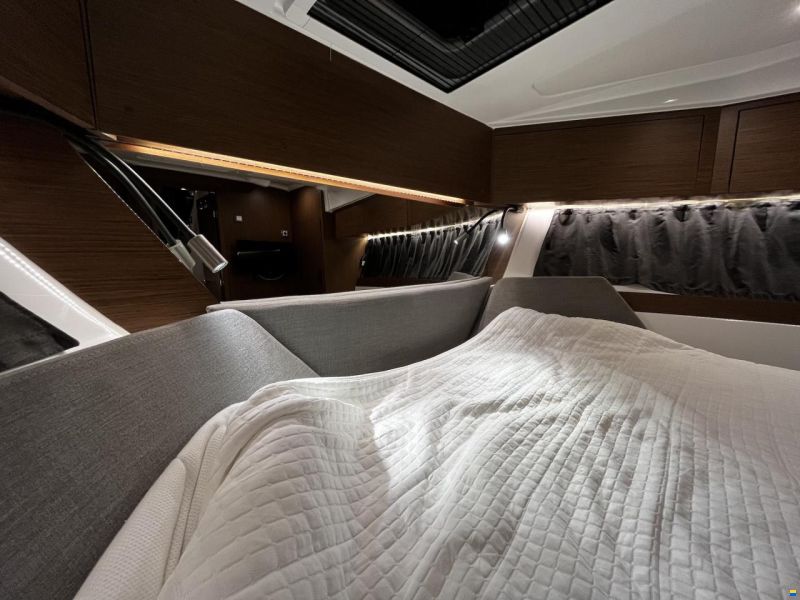 Beneteau Antares 11