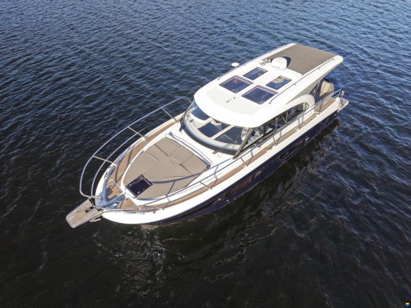Beneteau Antares 11