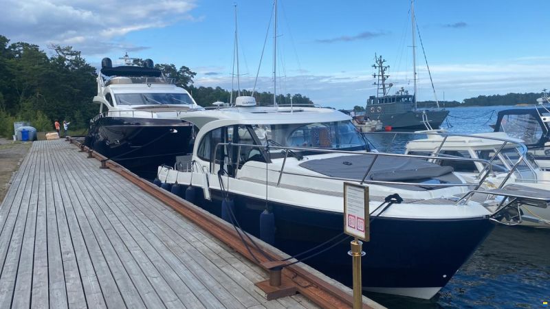 Beneteau Antares 11
