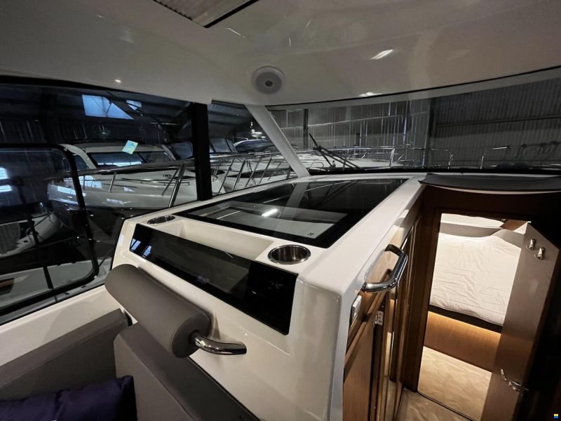 Beneteau Antares 11