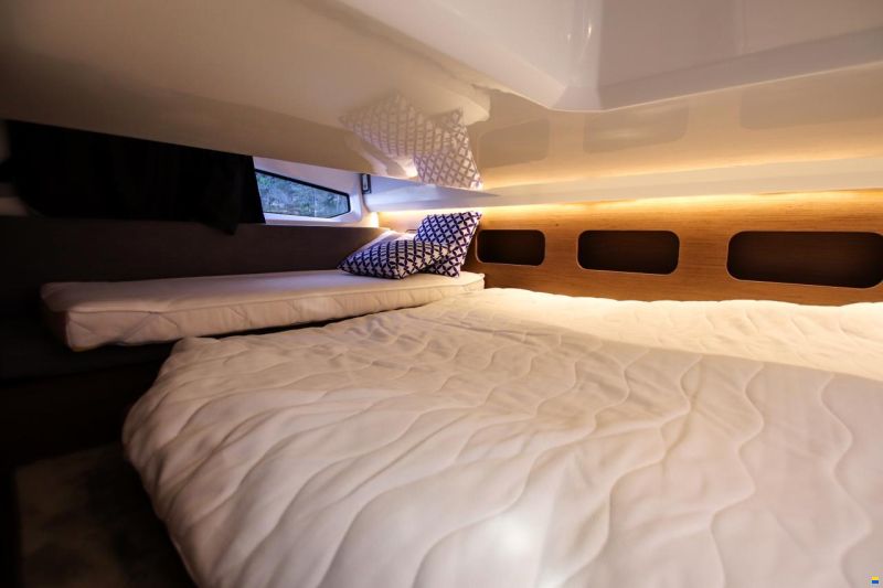 Beneteau Antares 11