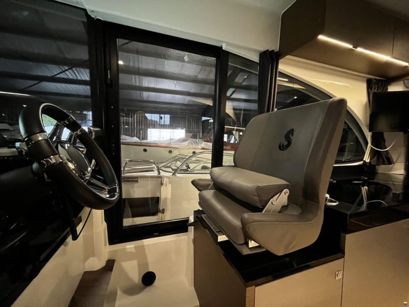 Beneteau Antares 11