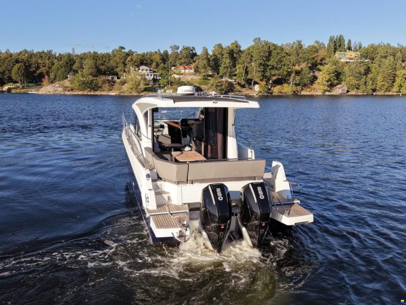 Beneteau Antares 11
