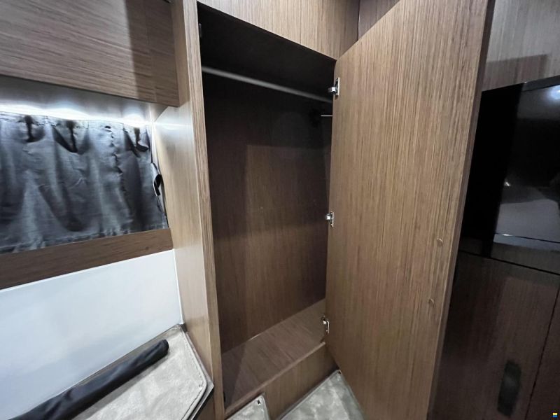 Beneteau Antares 11