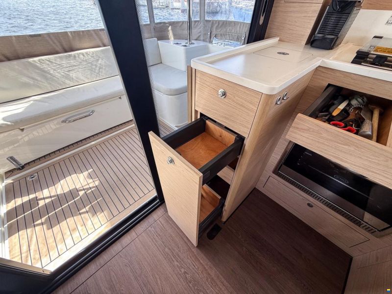 Beneteau Swift Trawler 41 Fly