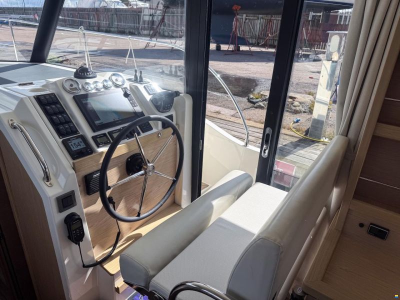 Beneteau Swift Trawler 41 Fly