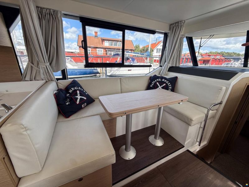 Beneteau Swift Trawler 41 Fly