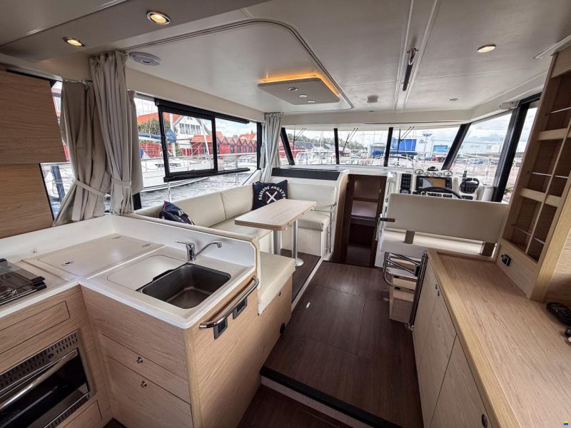Beneteau Swift Trawler 41 Fly