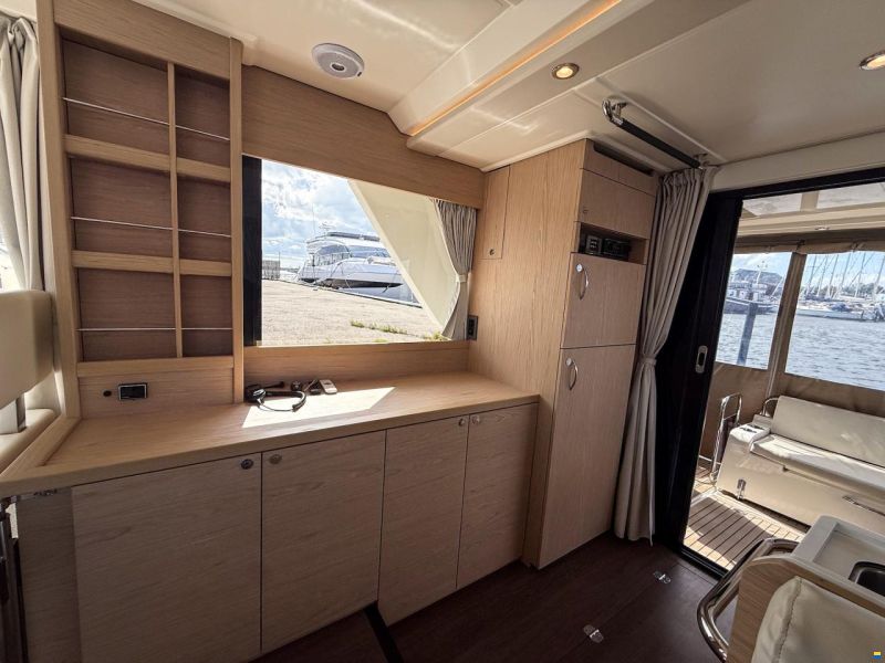 Beneteau Swift Trawler 41 Fly