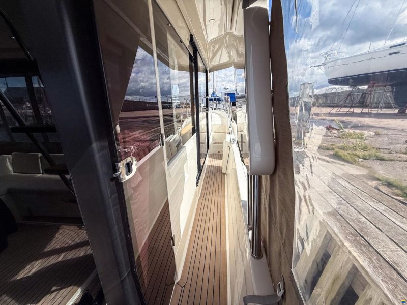Beneteau Swift Trawler 41 Fly
