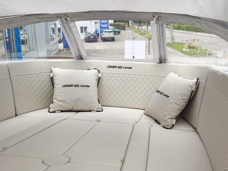 Corsiva 625 Tender