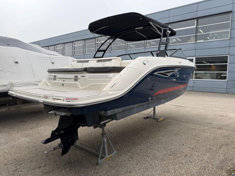 Sea Ray 250 SLXE