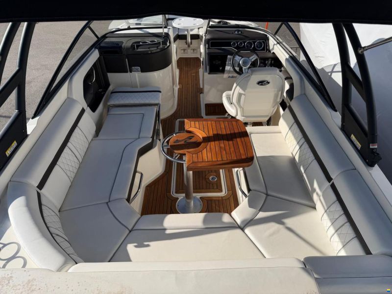 Sea Ray 250 SLXE