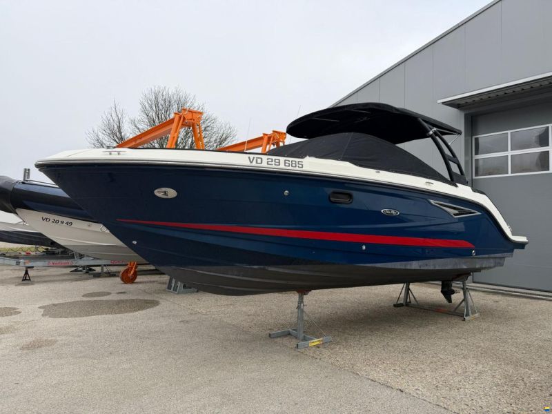 Sea Ray 250 SLXE