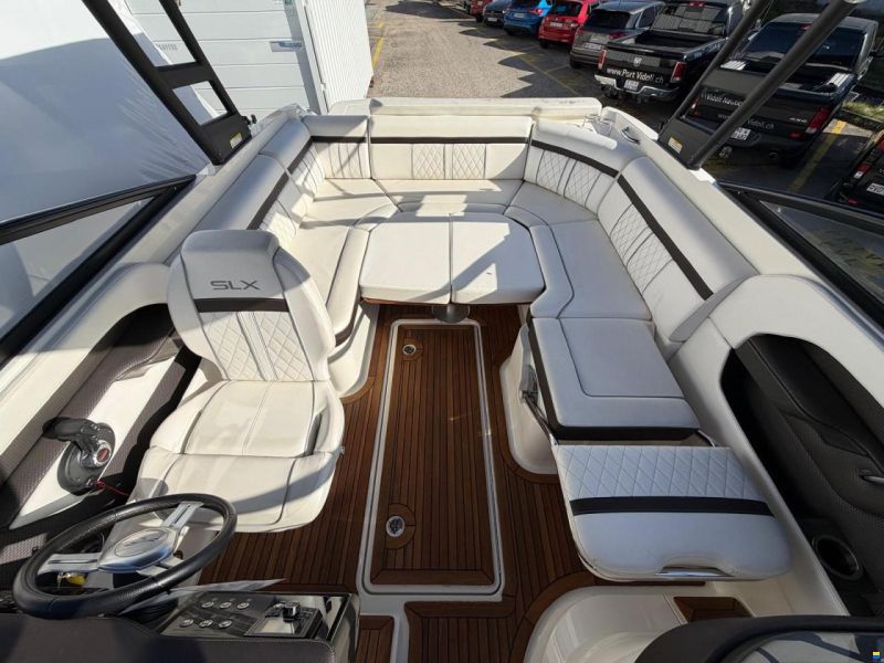 Sea Ray 250 SLXE