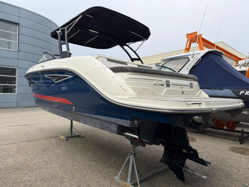Sea Ray 250 SLXE
