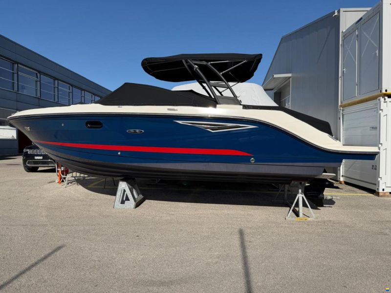 Sea Ray 250 SLXE