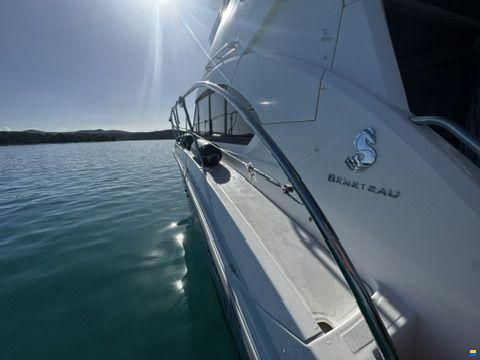 Beneteau Antares 42