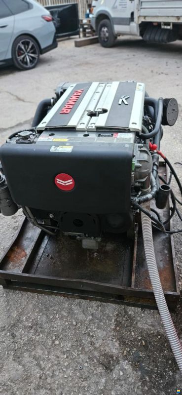 Yanmar 8LV