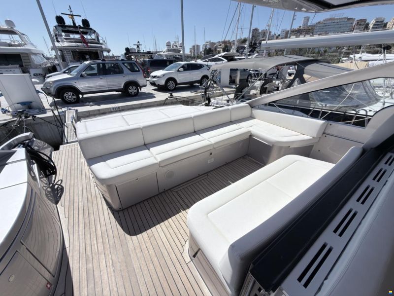 Pershing 5X
