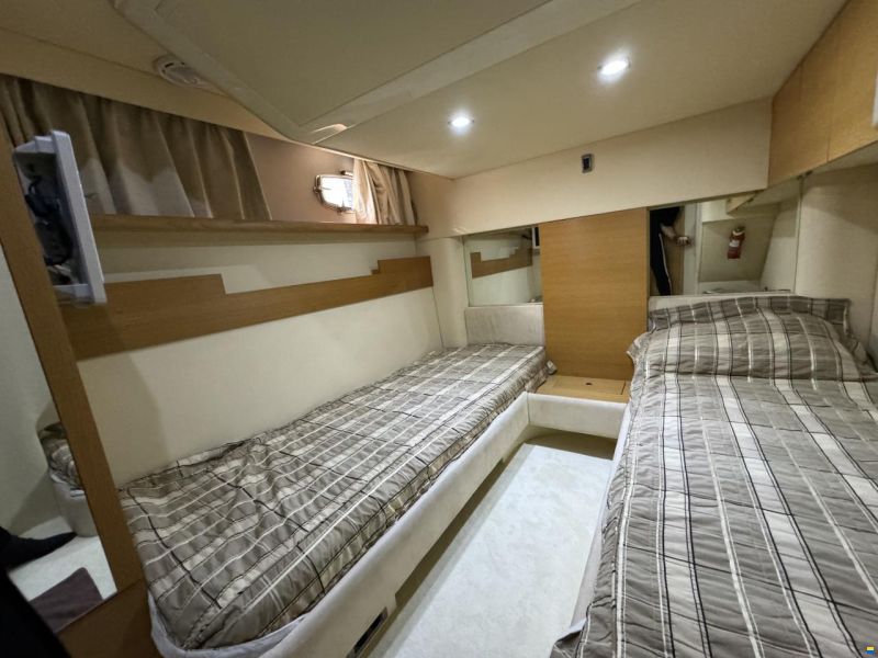 Fairline Targa 52