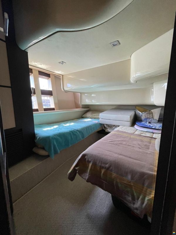 Azimut 43S