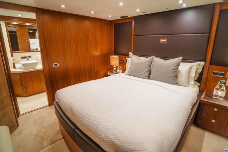 Sunseeker 40 Metre Yacht