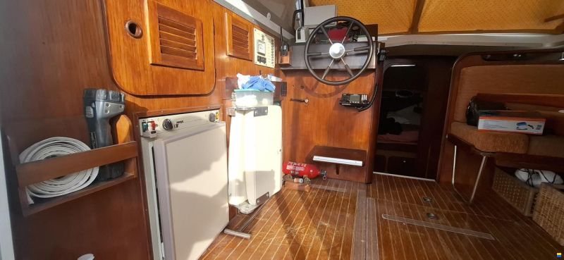 Beneteau Antares 860