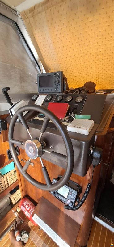 Beneteau Antares 860