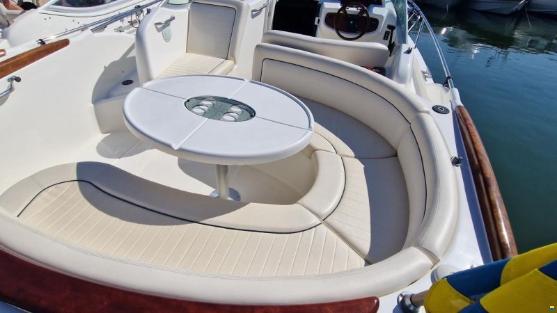 JEANNEAU MOTORBÅT LEADER 805