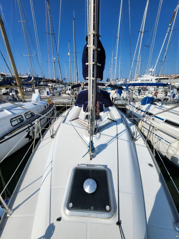 Jeanneau Sun Odyssey 37 Legend