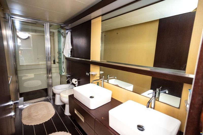 Azimut 86 S