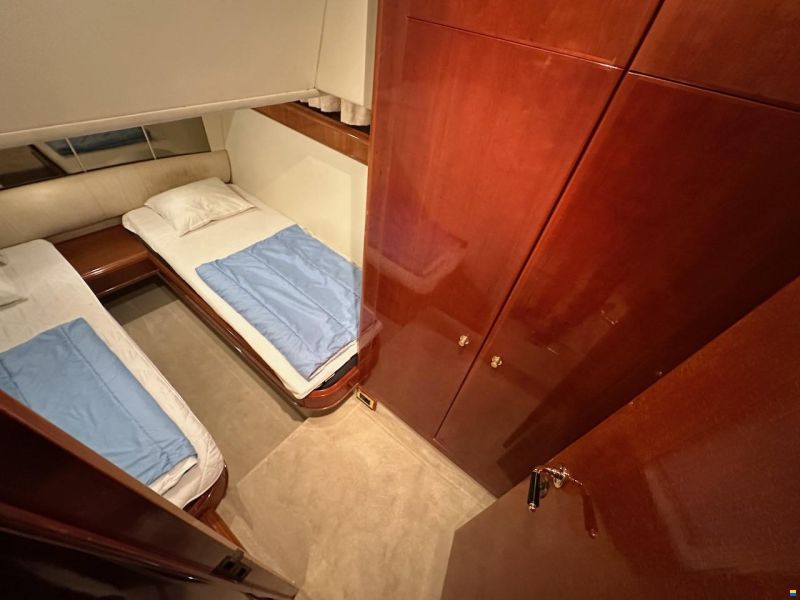 Fairline Squadron 59