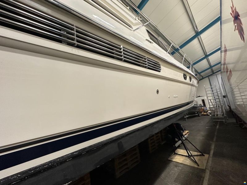 Fairline Squadron 59