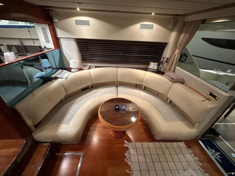 Fairline Squadron 59