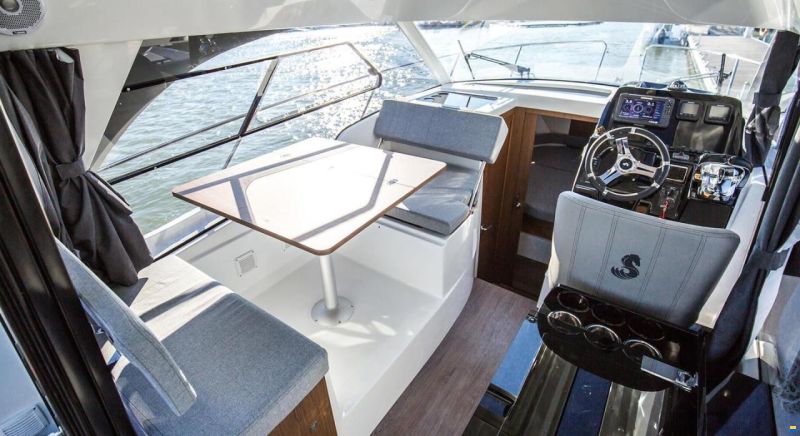 Beneteau Antares 9 OB