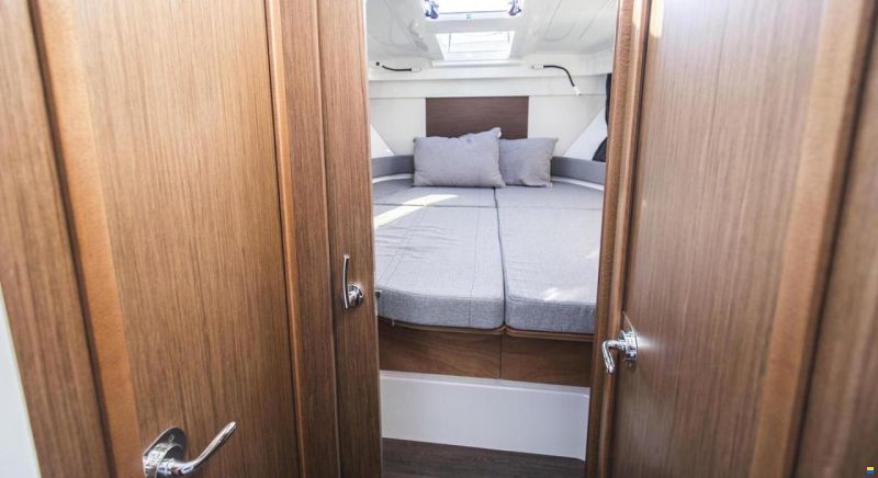 Beneteau Antares 9 OB