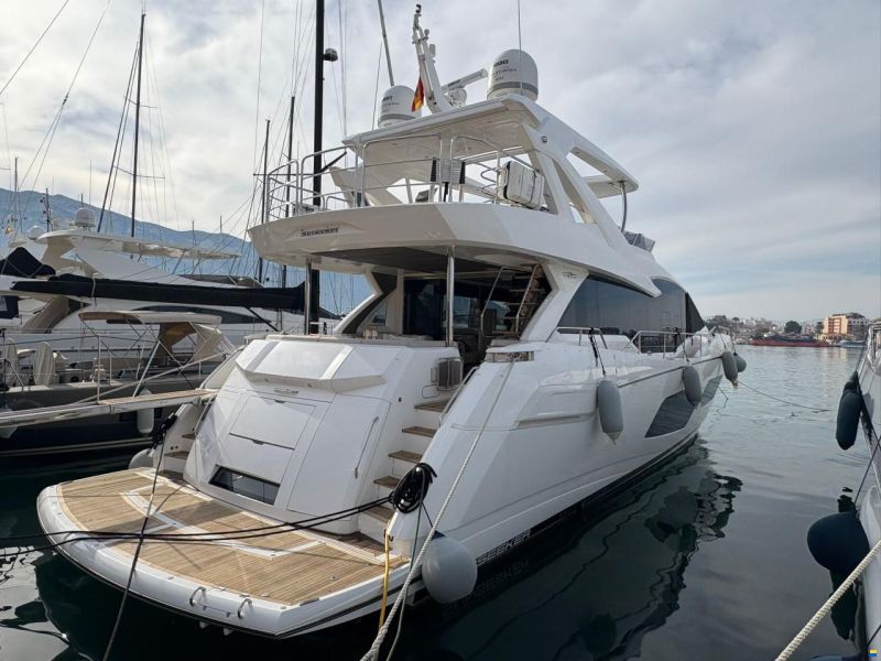 Sunseeker 76 Yacht