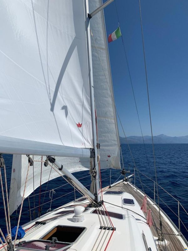 Bavaria 37 CRUISER