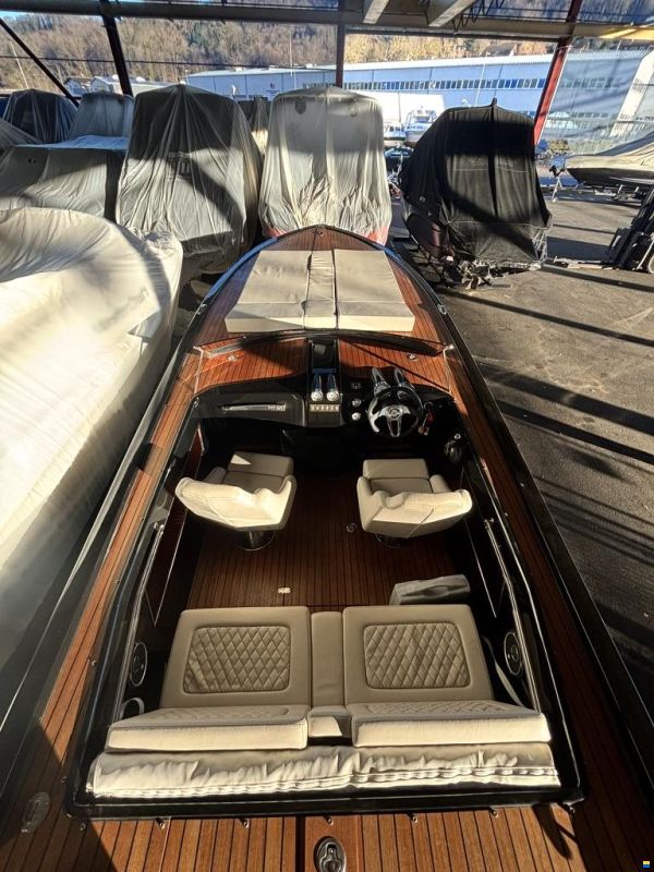 Frauscher 717 GT | 2011 | noir