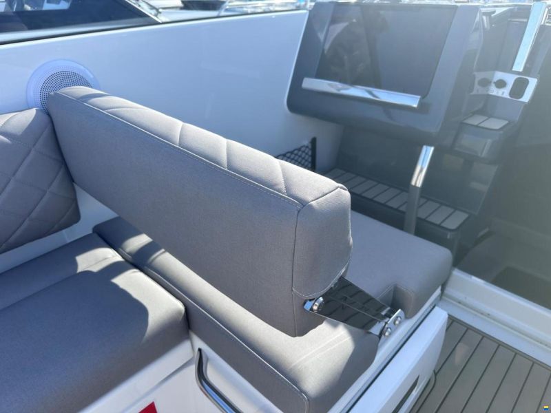 Yamarin 63DC Hensa Edition