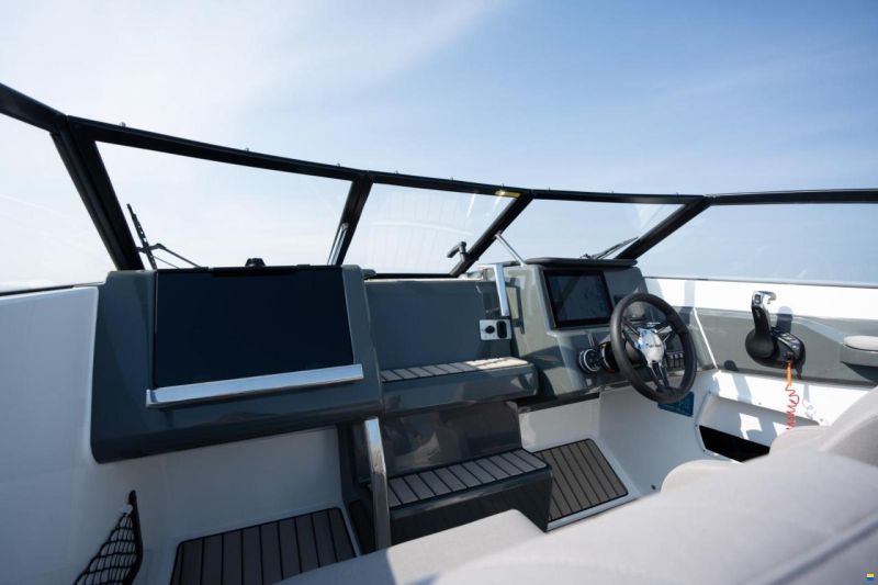 Yamarin 63DC Hensa Edition